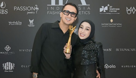 Reza Gladys Penjarakan Nikita Mirzani, Sosok Suaminya Attaubah Mufid Jadi Sorotan